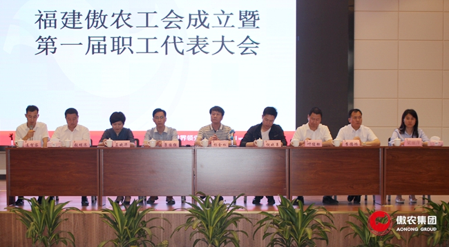 熟妇丰满多毛的大隂户