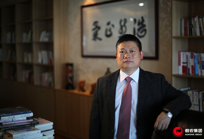 熟妇丰满多毛的大隂户