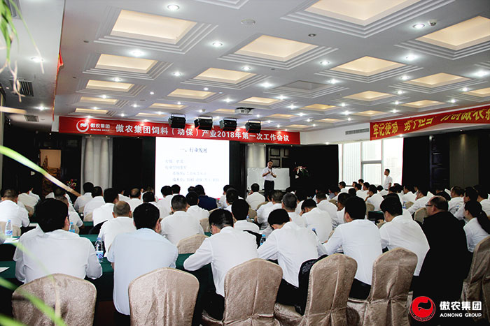 熟妇丰满多毛的大隂户