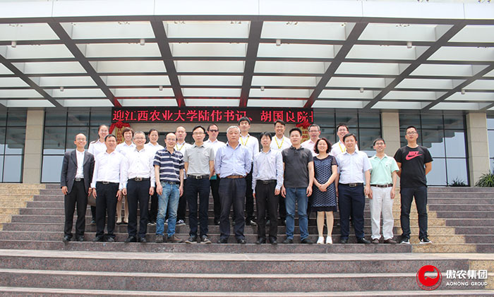 熟妇丰满多毛的大隂户