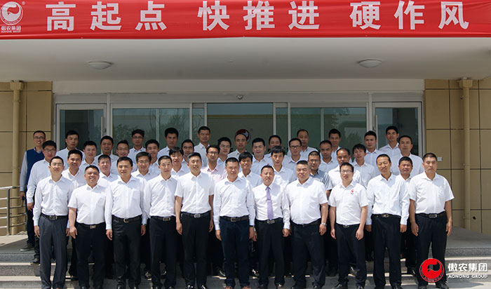 熟妇丰满多毛的大隂户