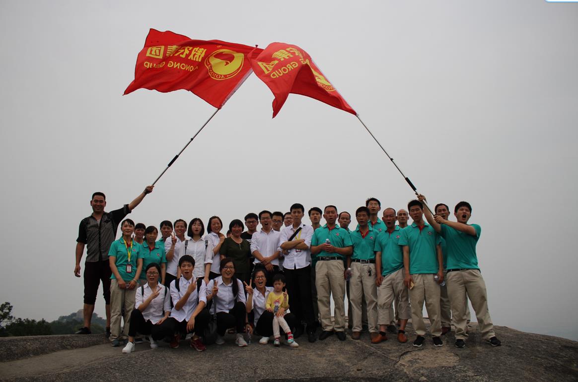 熟妇丰满多毛的大隂户