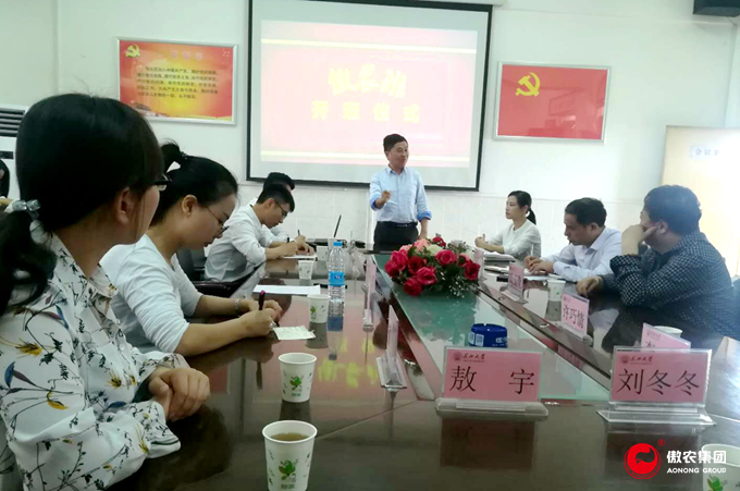 熟妇丰满多毛的大隂户