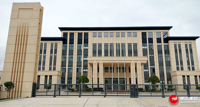 熟妇丰满多毛的大隂户