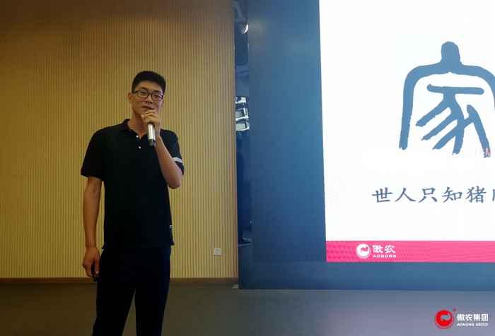 熟妇丰满多毛的大隂户