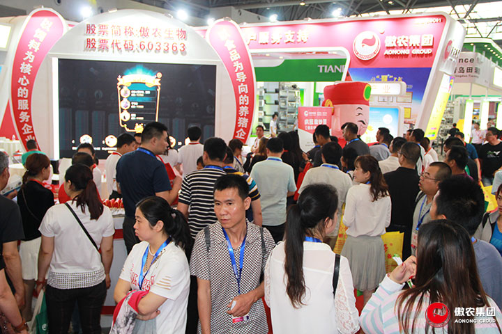 熟妇丰满多毛的大隂户