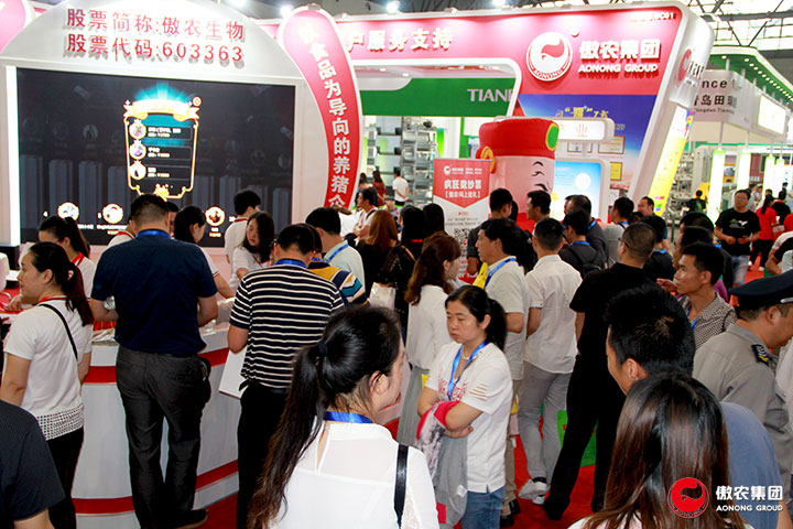 熟妇丰满多毛的大隂户