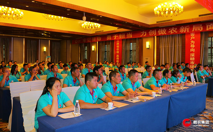 熟妇丰满多毛的大隂户