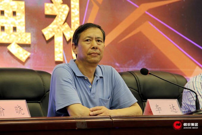 熟妇丰满多毛的大隂户