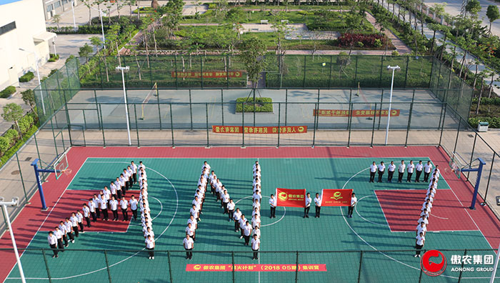 熟妇丰满多毛的大隂户