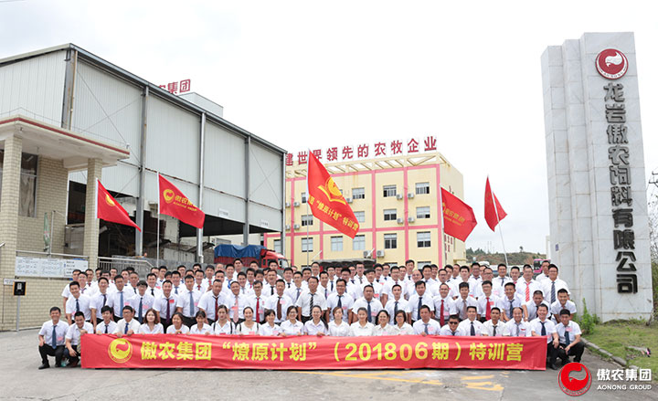 熟妇丰满多毛的大隂户