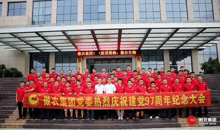 熟妇丰满多毛的大隂户