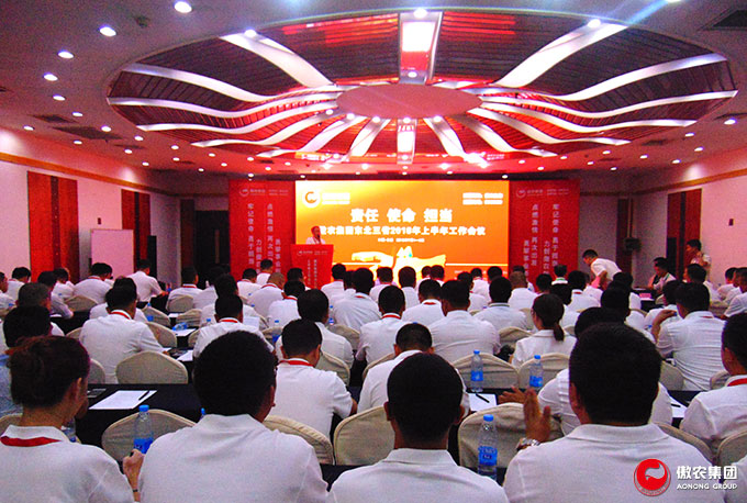 熟妇丰满多毛的大隂户