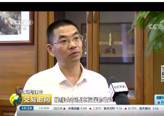 熟妇丰满多毛的大隂户