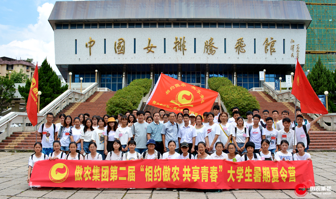 熟妇丰满多毛的大隂户