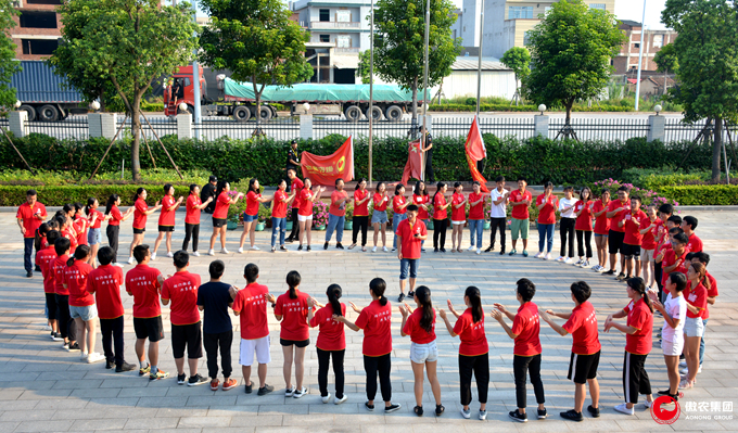 熟妇丰满多毛的大隂户