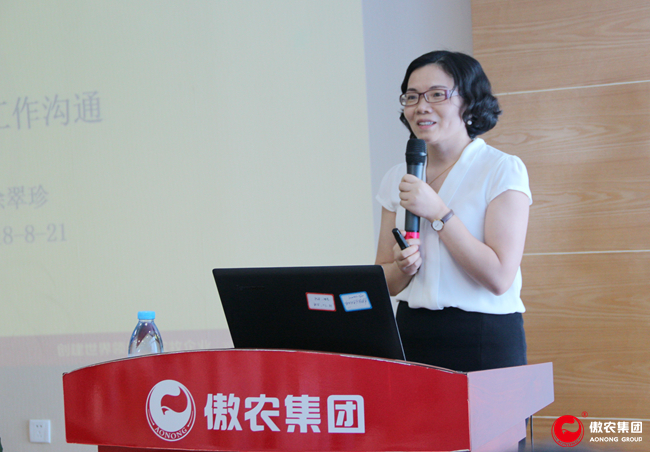 熟妇丰满多毛的大隂户