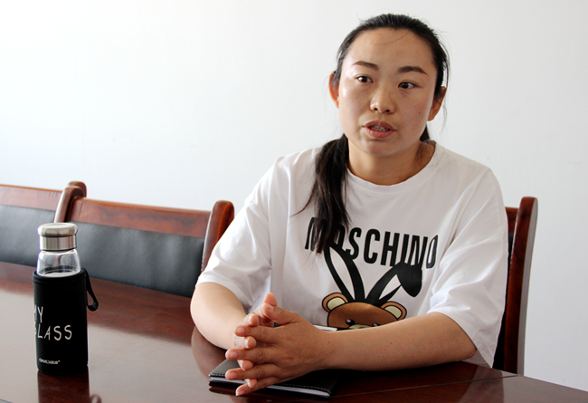熟妇丰满多毛的大隂户