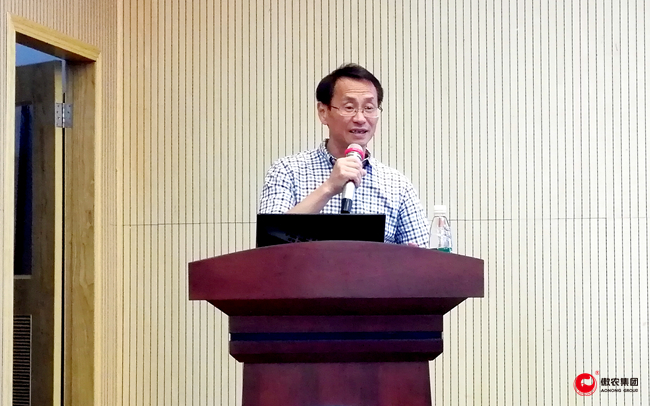 熟妇丰满多毛的大隂户