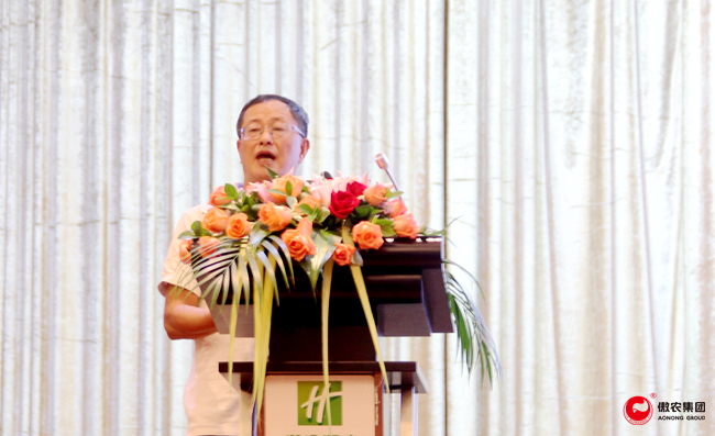 熟妇丰满多毛的大隂户