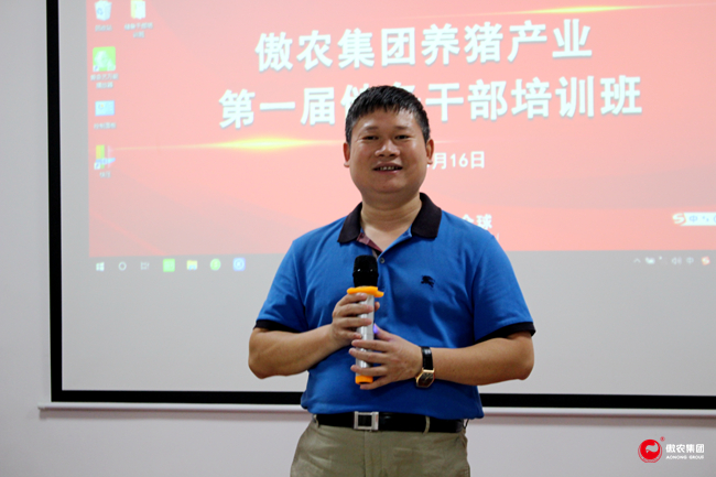 熟妇丰满多毛的大隂户