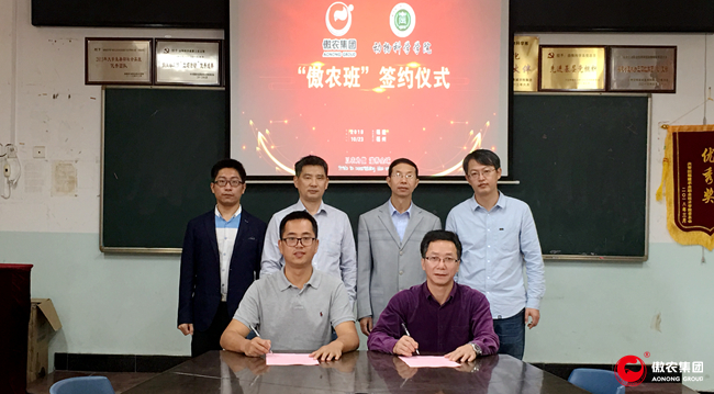 熟妇丰满多毛的大隂户