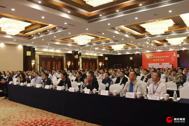 熟妇丰满多毛的大隂户