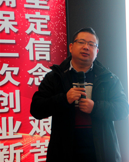 熟妇丰满多毛的大隂户