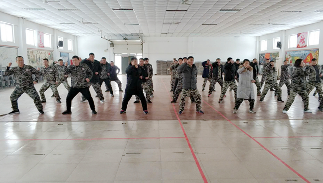 熟妇丰满多毛的大隂户