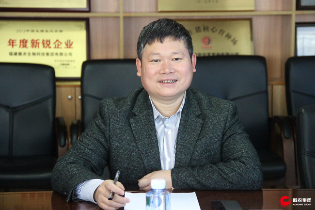 熟妇丰满多毛的大隂户