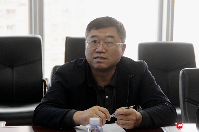 熟妇丰满多毛的大隂户