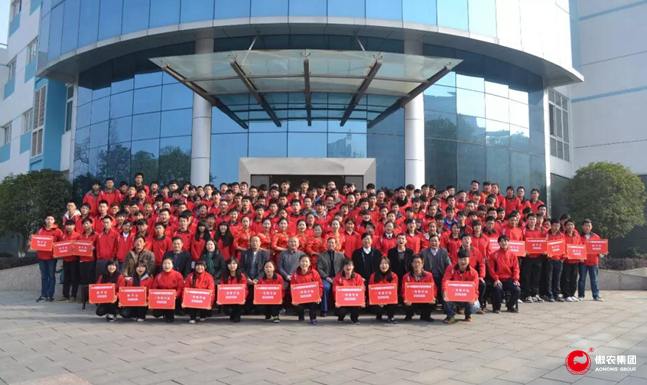 熟妇丰满多毛的大隂户