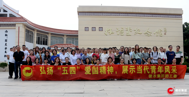 熟妇丰满多毛的大隂户