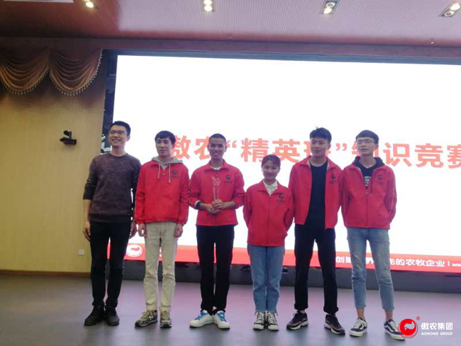 熟妇丰满多毛的大隂户