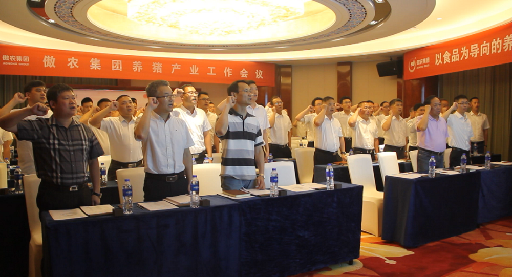 熟妇丰满多毛的大隂户