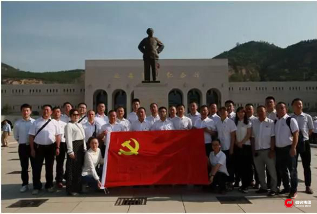 熟妇丰满多毛的大隂户