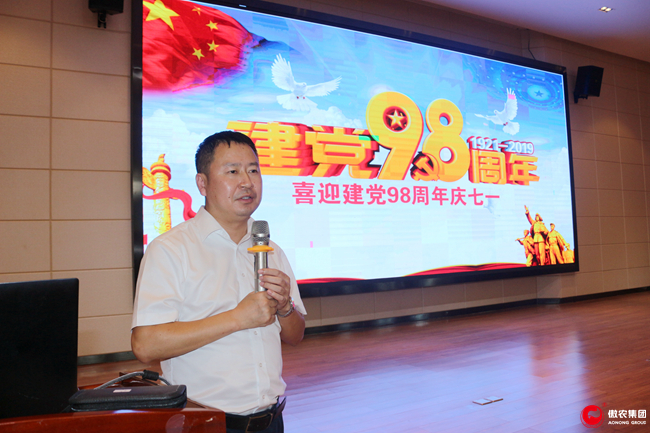 熟妇丰满多毛的大隂户