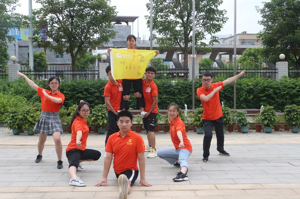 熟妇丰满多毛的大隂户