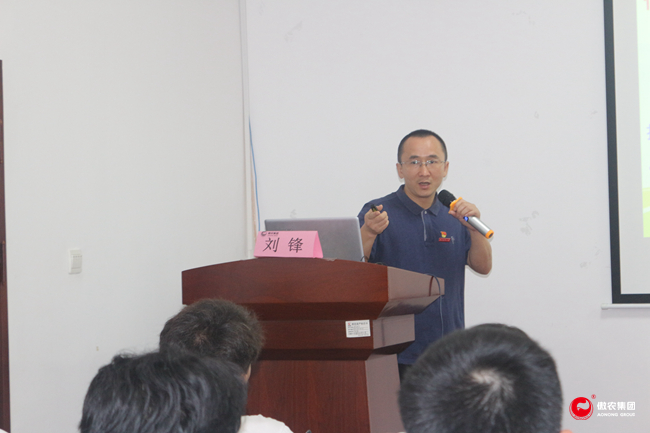 熟妇丰满多毛的大隂户