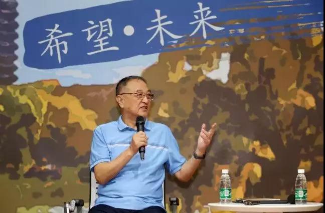 熟妇丰满多毛的大隂户