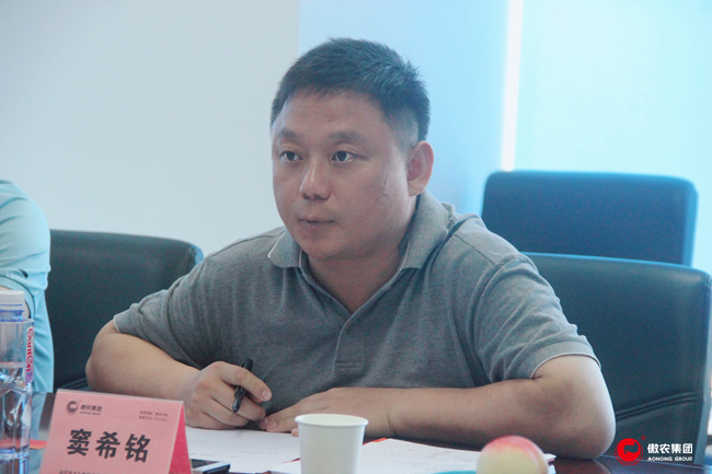 熟妇丰满多毛的大隂户