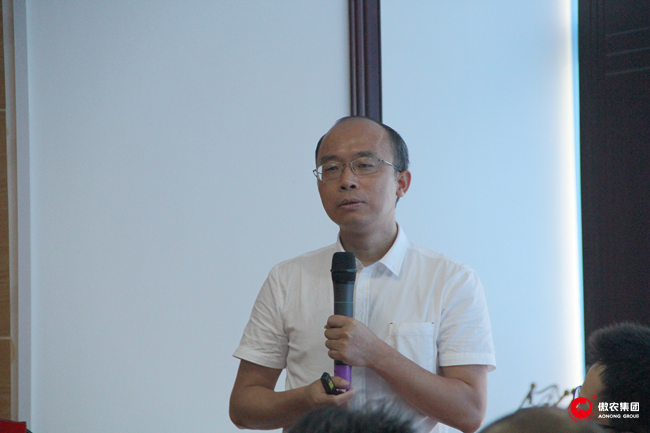 熟妇丰满多毛的大隂户