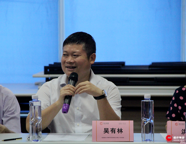 熟妇丰满多毛的大隂户