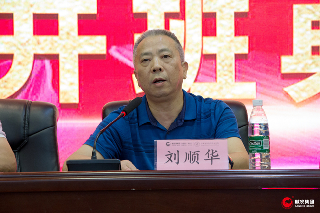 熟妇丰满多毛的大隂户