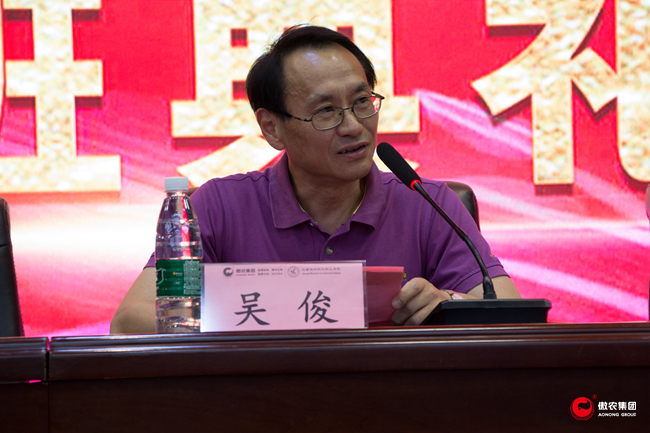 熟妇丰满多毛的大隂户