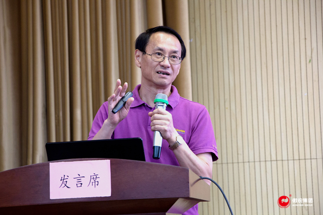 熟妇丰满多毛的大隂户