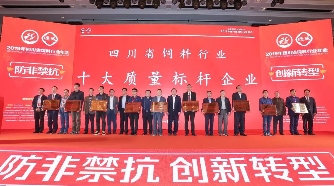 熟妇丰满多毛的大隂户