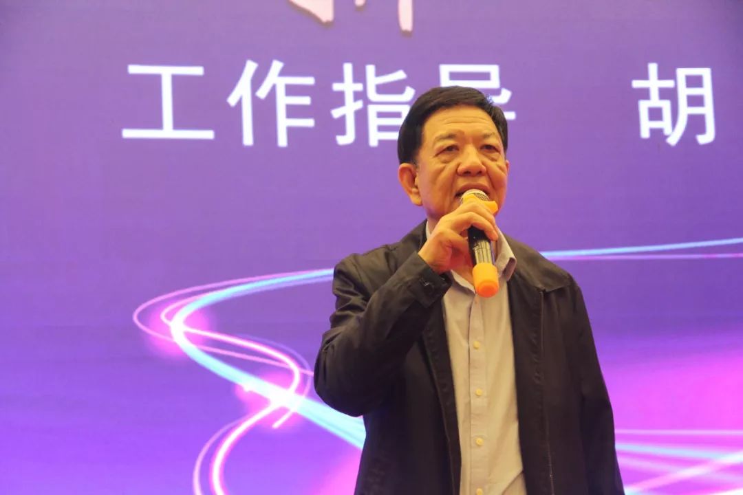 熟妇丰满多毛的大隂户