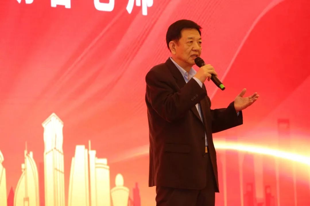 熟妇丰满多毛的大隂户