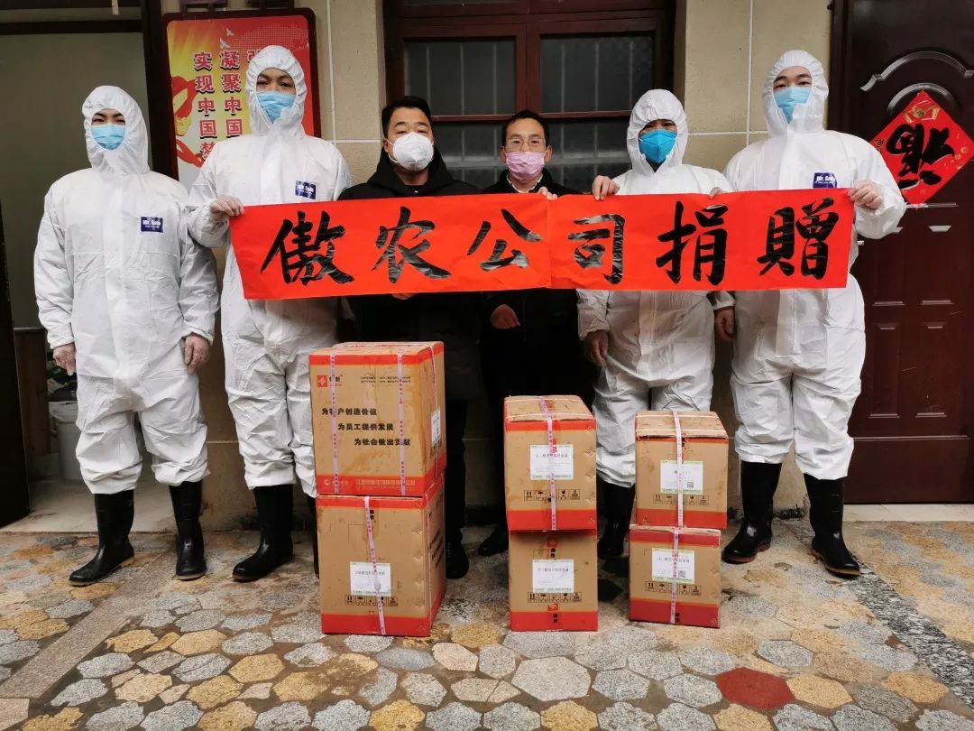 熟妇丰满多毛的大隂户